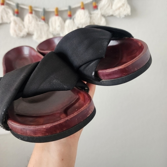 Celine Twist Knot Black Leather Slide Sandals Designer Beach Boho Classic 37 - Picture 5 of 13